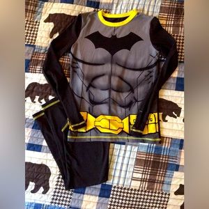 Boys Batman Pajamas Size Medium